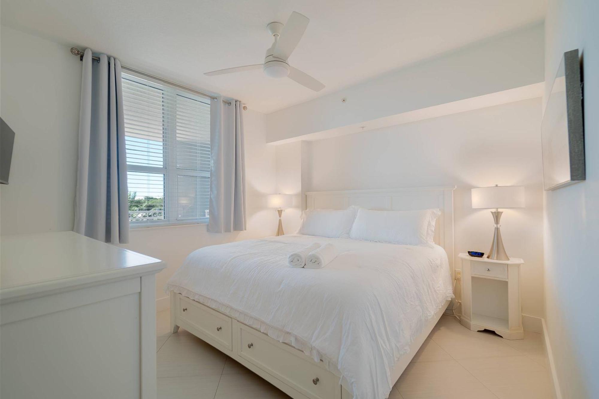 The Serenity By The Sea Suite - Casa Costa 316S, 1 Bedroom And 2 Murphy Beds Close To Beach, Shops & Restaurants, Dog Friendly Boynton Beach Zewnętrze zdjęcie