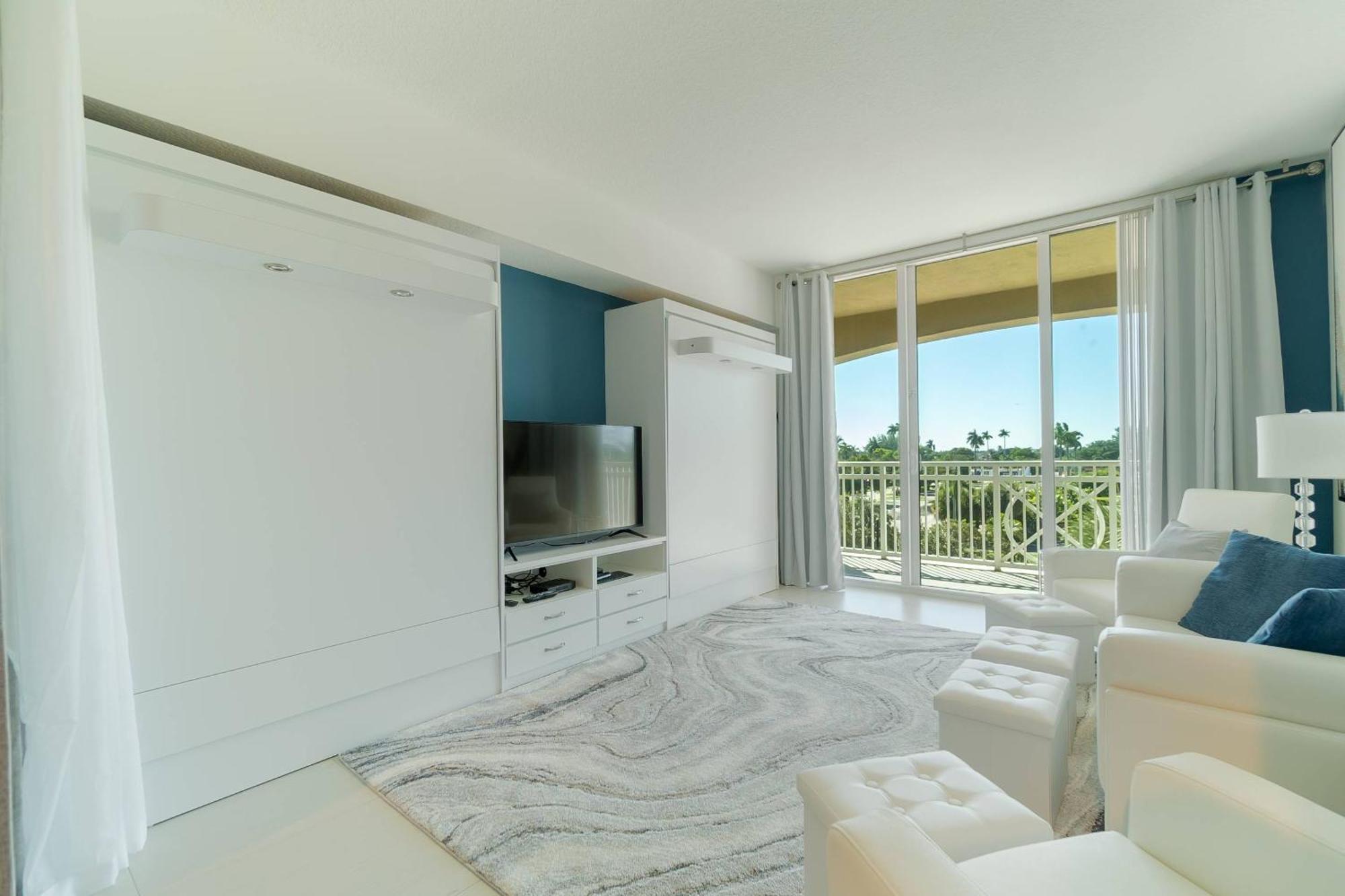 The Serenity By The Sea Suite - Casa Costa 316S, 1 Bedroom And 2 Murphy Beds Close To Beach, Shops & Restaurants, Dog Friendly Boynton Beach Zewnętrze zdjęcie