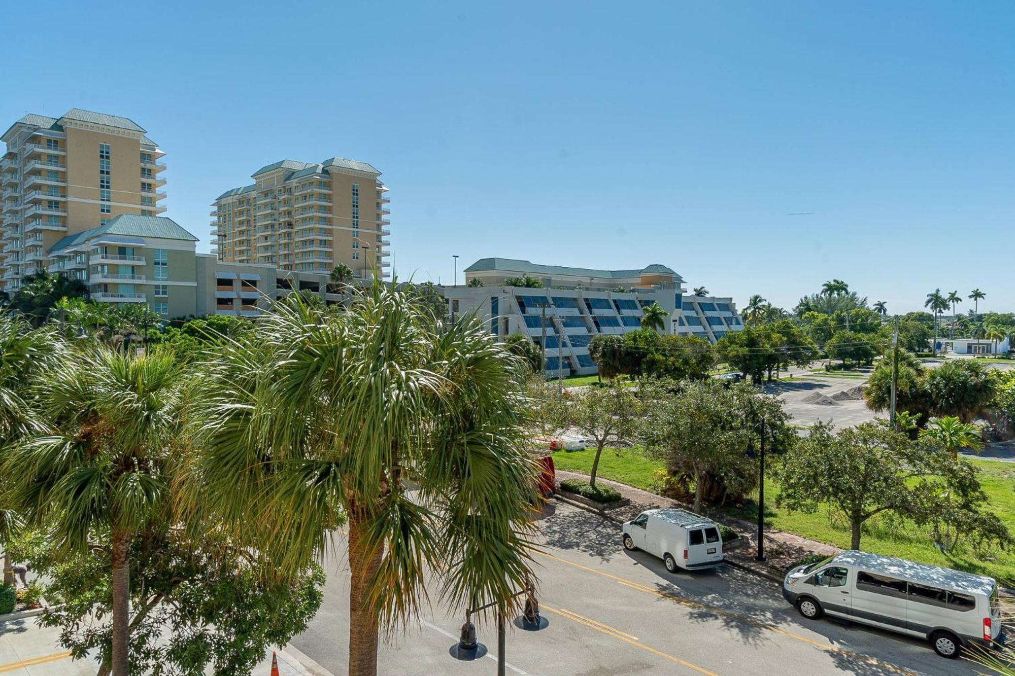 The Serenity By The Sea Suite - Casa Costa 316S, 1 Bedroom And 2 Murphy Beds Close To Beach, Shops & Restaurants, Dog Friendly Boynton Beach Zewnętrze zdjęcie