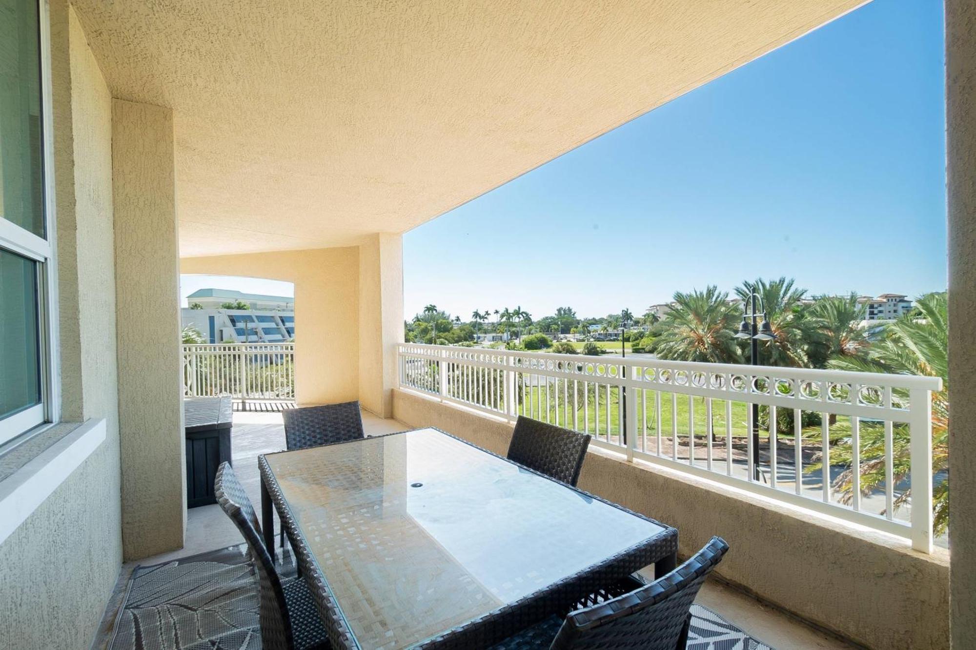 The Serenity By The Sea Suite - Casa Costa 316S, 1 Bedroom And 2 Murphy Beds Close To Beach, Shops & Restaurants, Dog Friendly Boynton Beach Zewnętrze zdjęcie