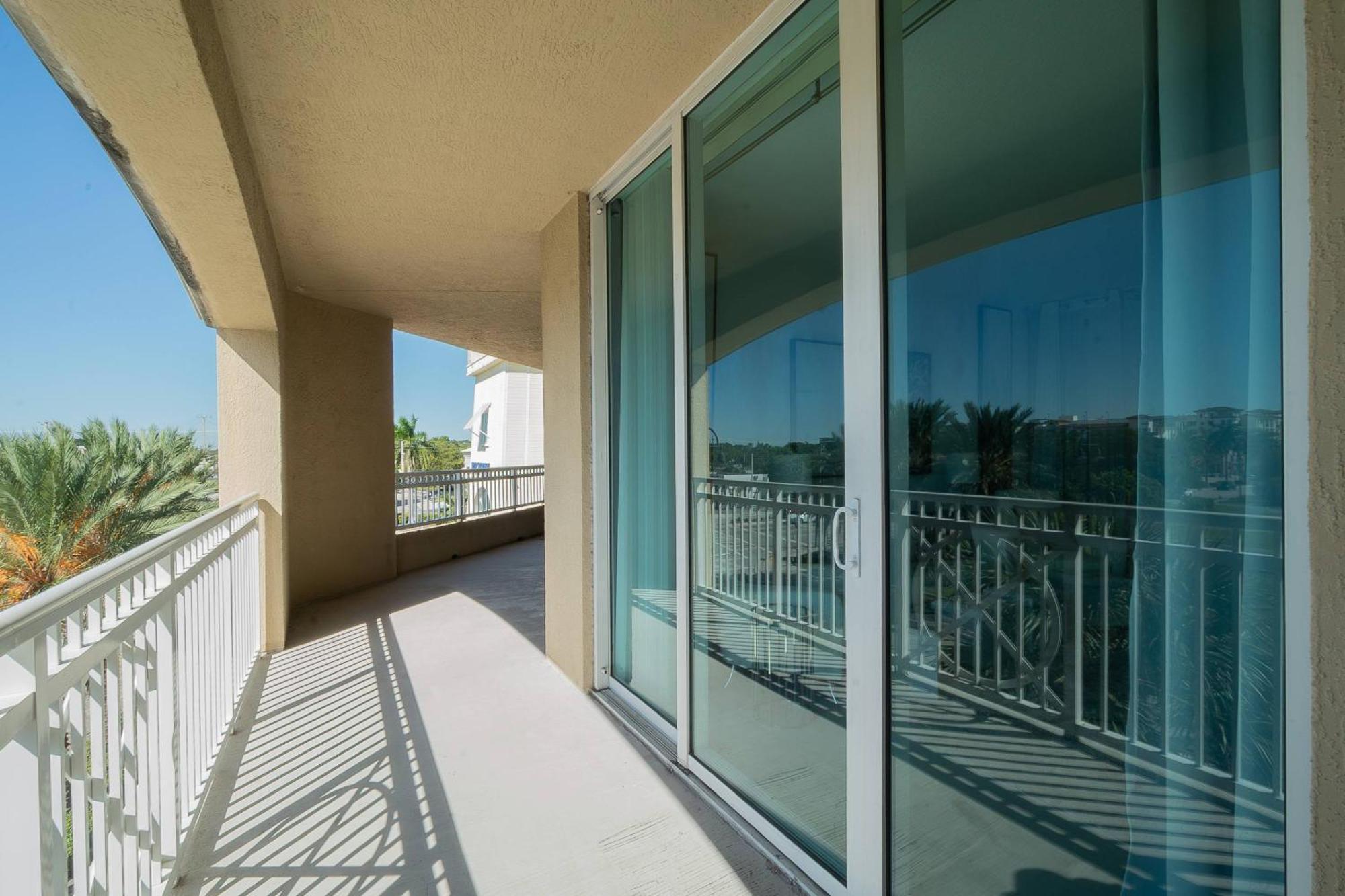 The Serenity By The Sea Suite - Casa Costa 316S, 1 Bedroom And 2 Murphy Beds Close To Beach, Shops & Restaurants, Dog Friendly Boynton Beach Zewnętrze zdjęcie